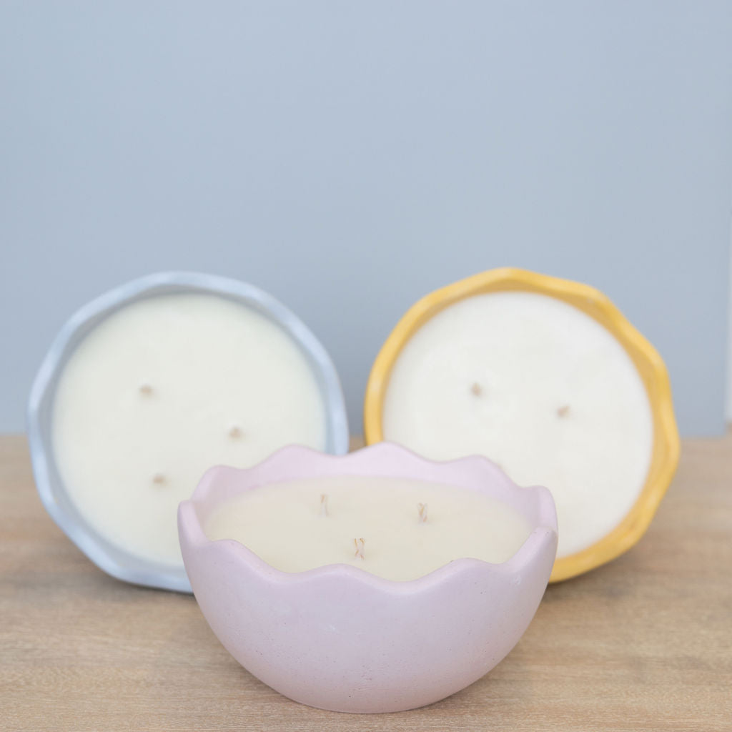 Eggshell Candle (5oz)