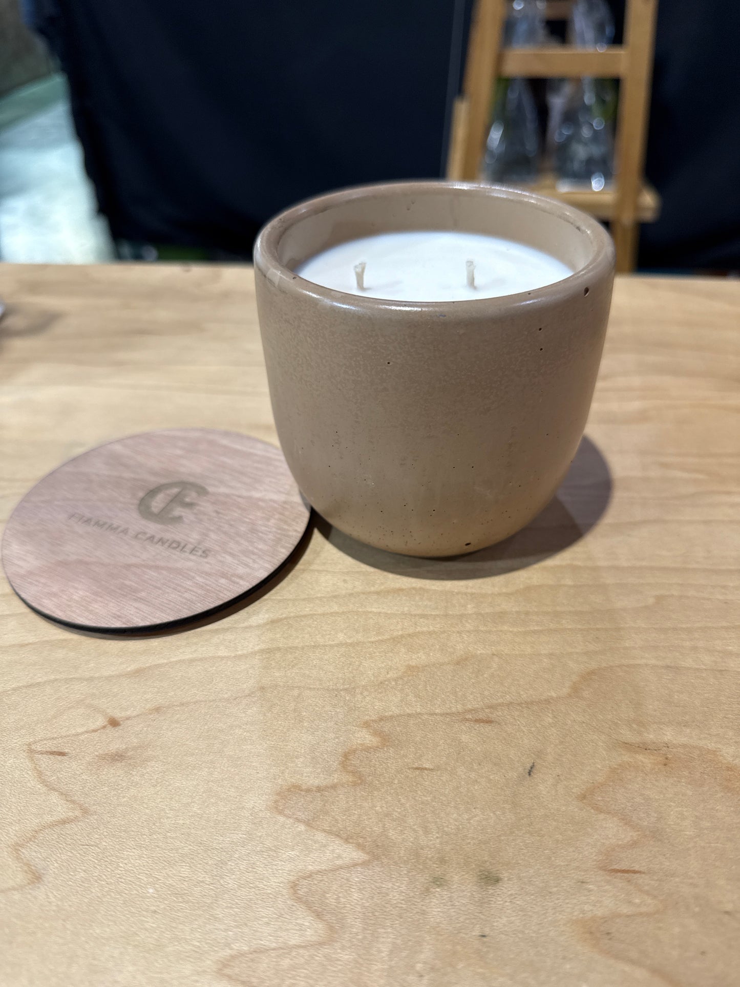 Concrete - Mocha (13oz)